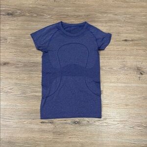 Lululemon Short Sleeve Tee